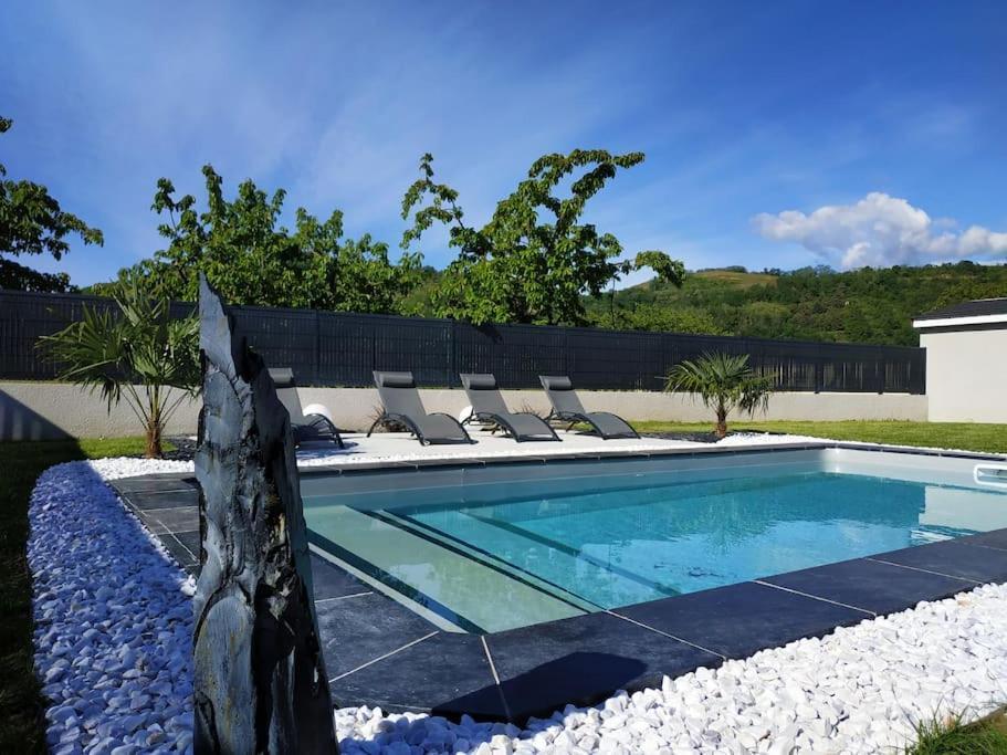 Chambre & Sdb Privee Avec Piscine En Bord De Via Rhona Sarras Zewnętrze zdjęcie
