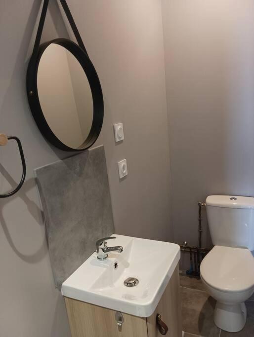 Chambre & Sdb Privee Avec Piscine En Bord De Via Rhona Sarras Zewnętrze zdjęcie